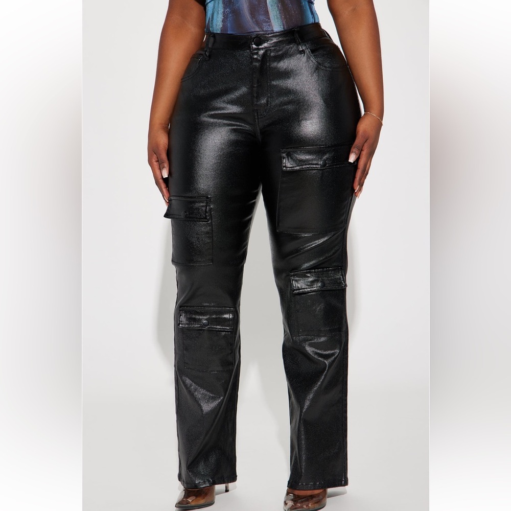 Fashion Nova Black Faux Leather Cargo Pants - Picture 3 of 4